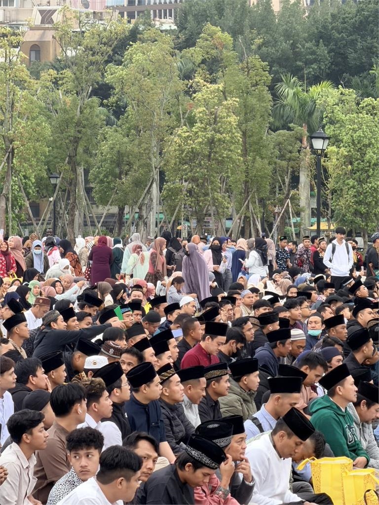 東聯互動深化「科技向善」理念 於印尼開齋節推動金融普惠  打造共榮共生金融新模式