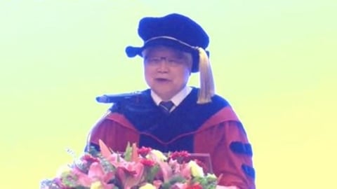 被魏哲家評好看但沒用！　隔天中國機器人又出包了