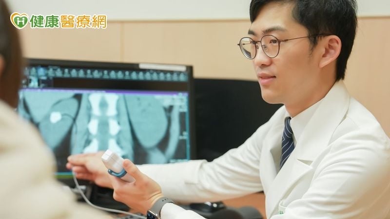 罕見腎盞憩室致反覆泌尿道感染　微創技術助脫離結石困擾