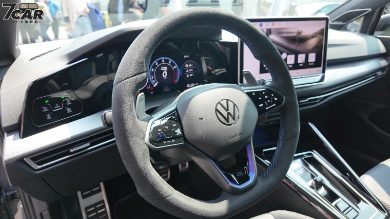 從金卡納到全賽道！體驗 R 車系動態實力　2026 Volkswagen 性能馳騁嘉年華賽道直擊