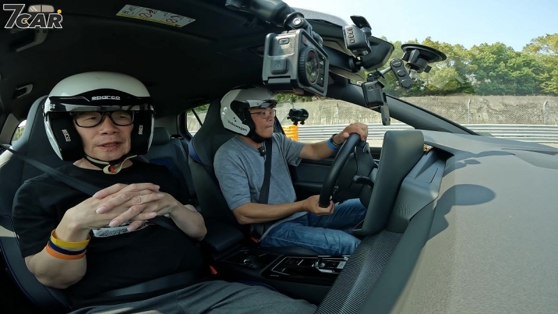 從金卡納到全賽道！體驗 R 車系動態實力　2026 Volkswagen 性能馳騁嘉年華賽道直擊