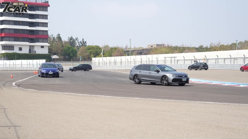 從金卡納到全賽道！體驗 R 車系動態實力　2026 Volkswagen 性能馳騁嘉年華賽道直擊
