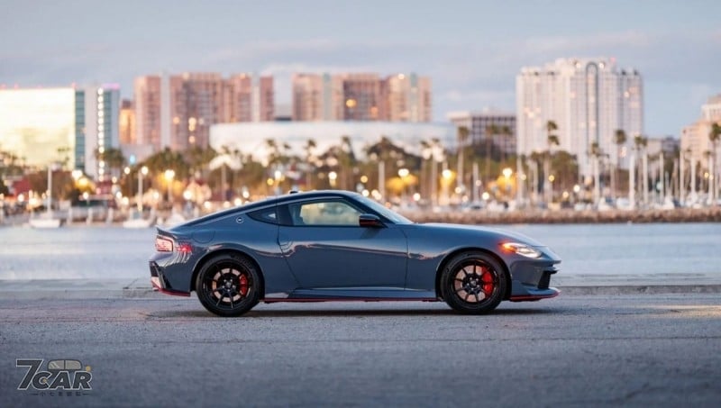 全車系標配手排，Nissan Z 小改款登場