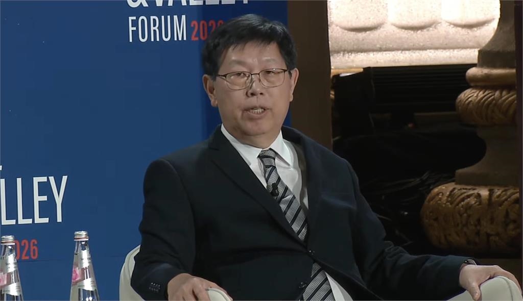 劉揚偉赴美國會山莊出席矽谷論壇　談AI製造：一條產線人力降至5人