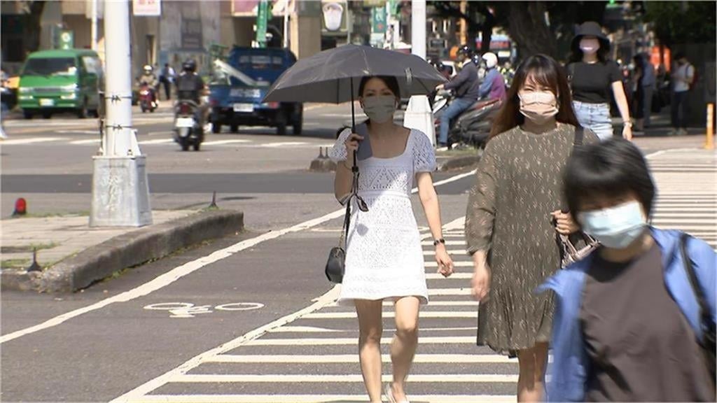 最強春雨鋒面要來了！專家示警「這1天」雷雨強風恐來襲…天氣劇變一次看