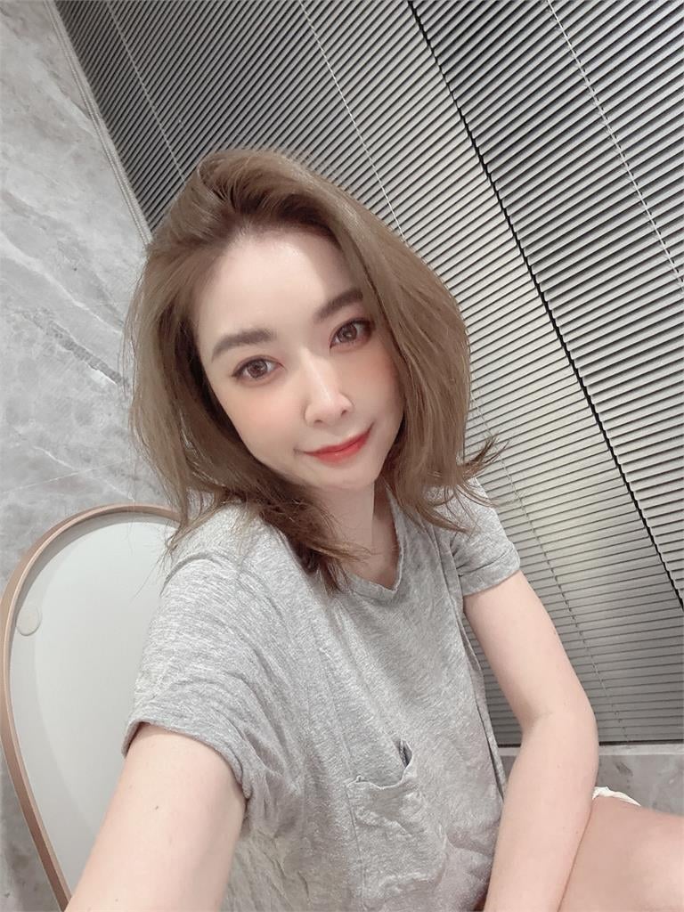 許維恩誤PO「露點自拍照」秒刪！罹癌後心境大改變…她笑喊：原來我這麼自在