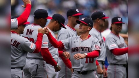 MLB(影)／最年輕總教練奪首勝！33歲國民新教頭開幕戰勝小熊！球員瘋狂慶祝