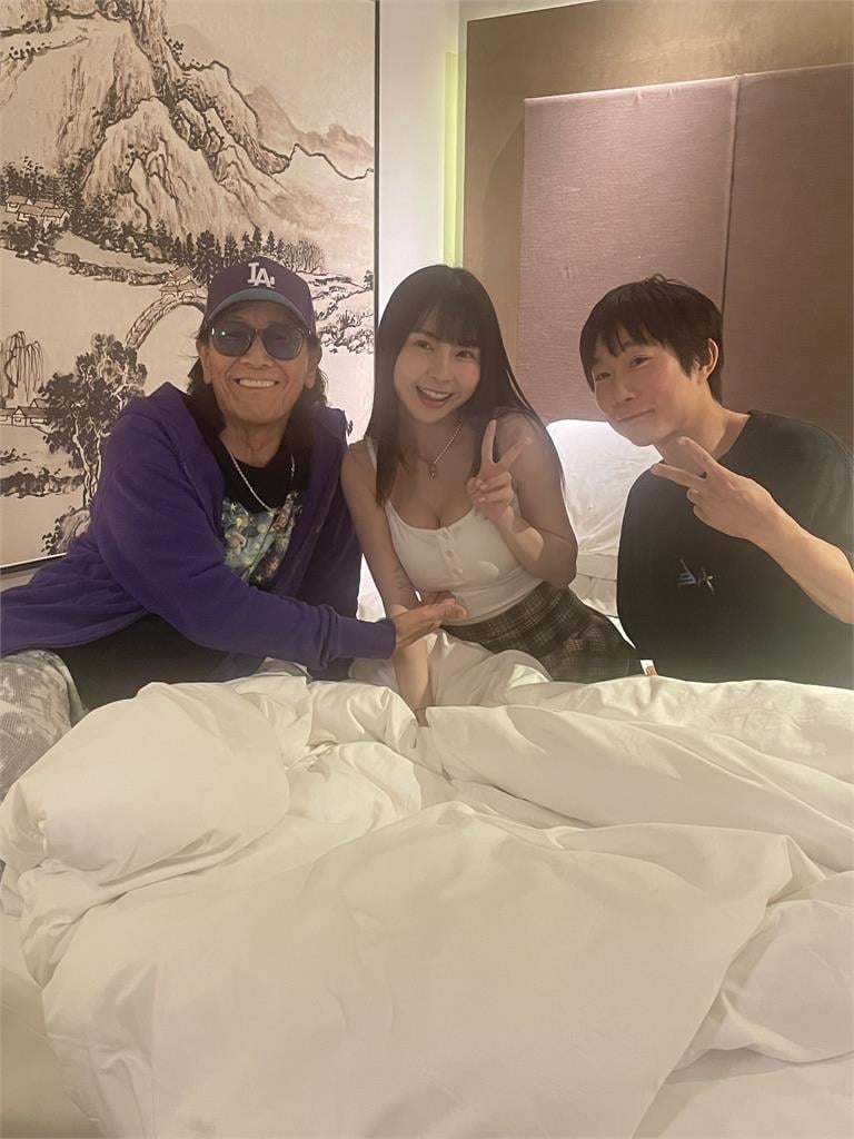 昔嘆「好好念書」就不用被女優榨乾！日本童帝飯店「合體台灣女神」網暴動