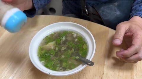 外食族愛喝湯竟然是肥胖元凶？營養師揭隱藏地雷：恐喝下整碗油與鹽