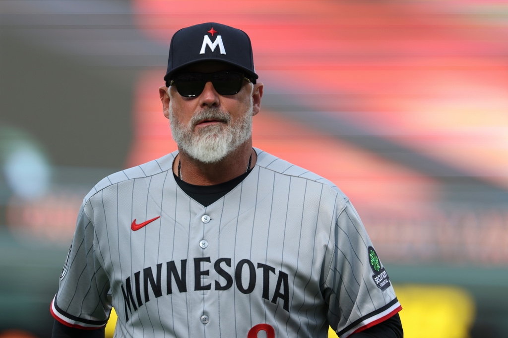 MLB(影)／雙城新教頭寫下歷史！成第一位因抗議ABS遭驅逐出場總教練