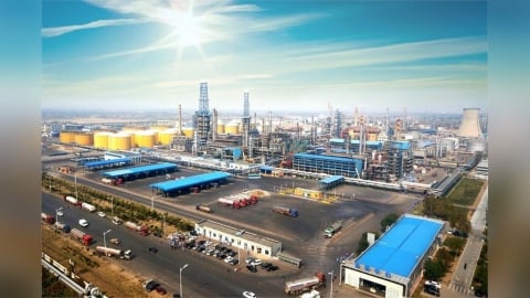 川普掀戰助伊朗大發橫財　中國「這座城」偷吃下德黑蘭逾9成石油出口