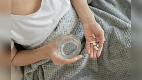 狂吞EVE止痛藥！30歲女慘終身洗腎　醫急警告別亂吞