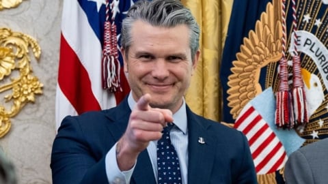 美國國防部長懂操作？遭爆美伊開打前欲砸百萬「進場軍工股」五角大廈回應了！