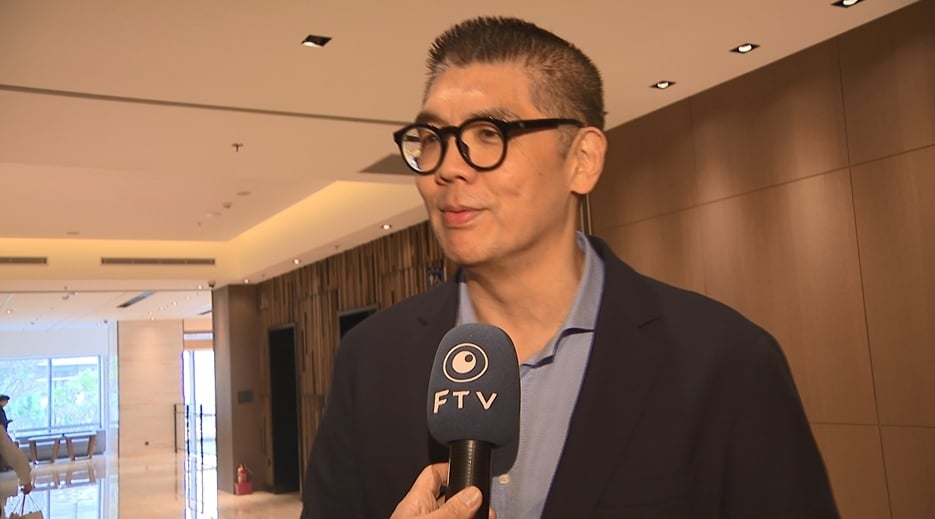 蔡依珊「小吃店打工」猛招呼客人遭拍!揭「連勝文反差私下面」內幕全說