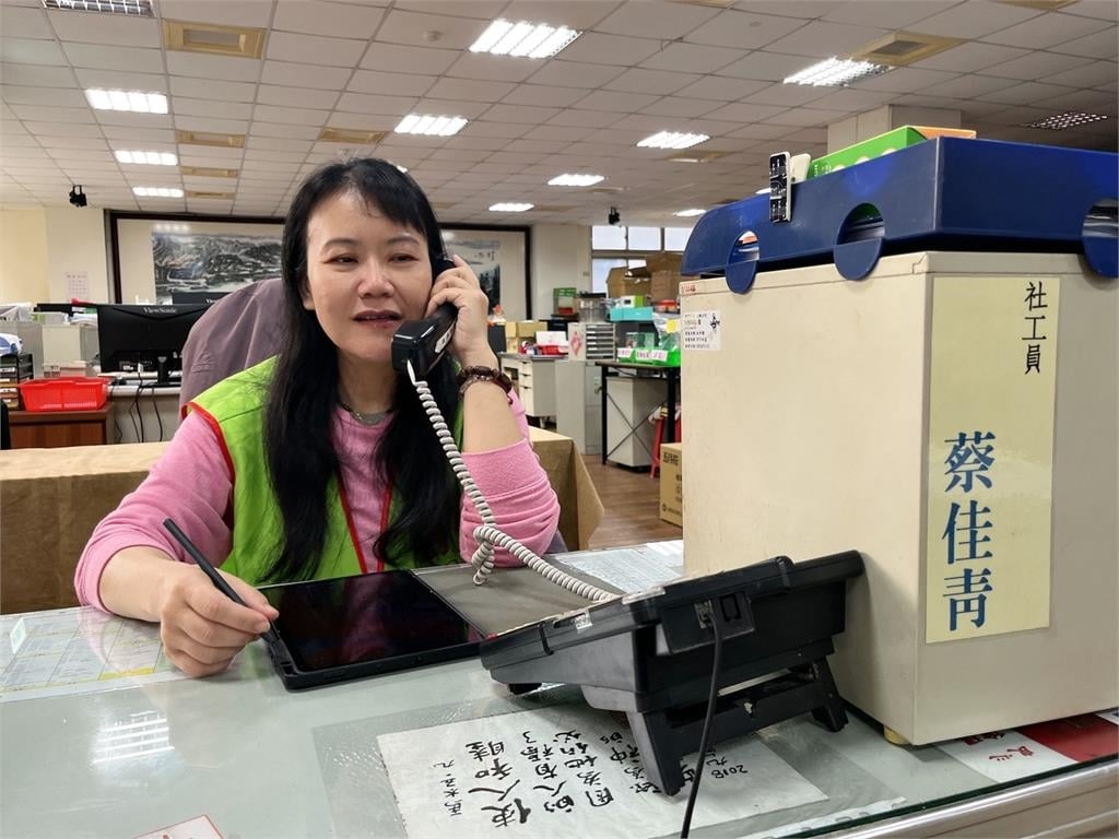 致敬社工日！ 創世的社工為植物人家庭撐起希望