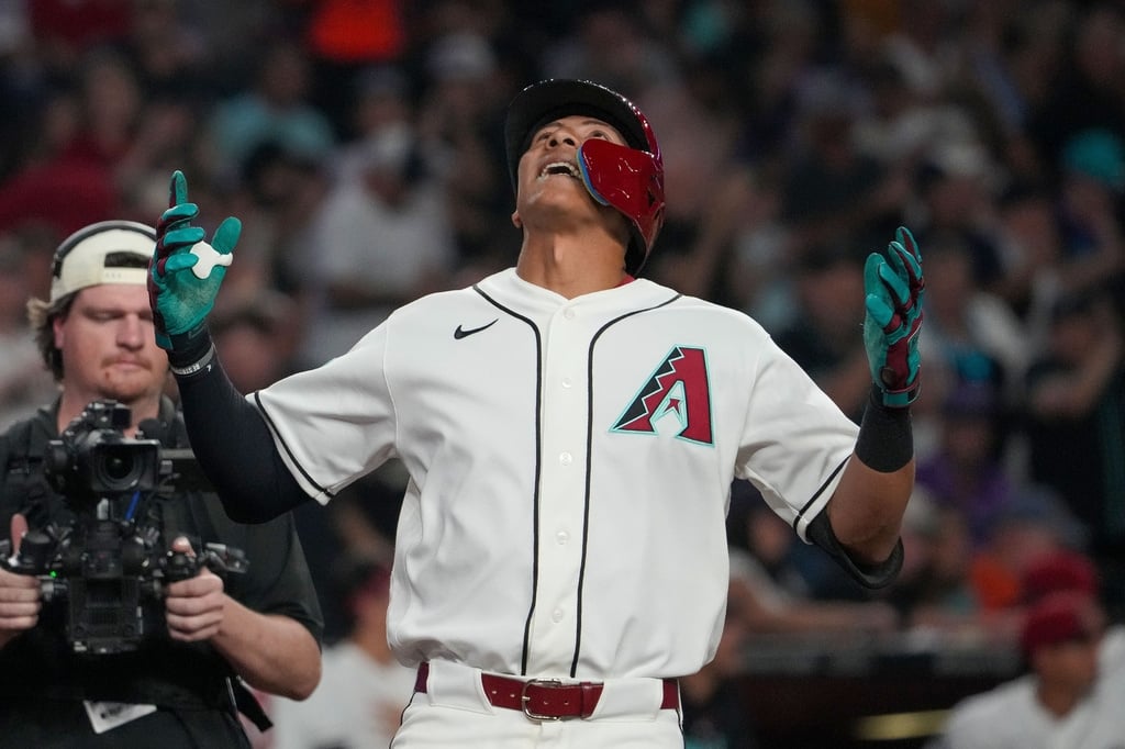 MLB(影)／跟魚王一樣也是荷西費南德茲！大聯盟初登場單場兩轟響尾蛇逆轉英雄