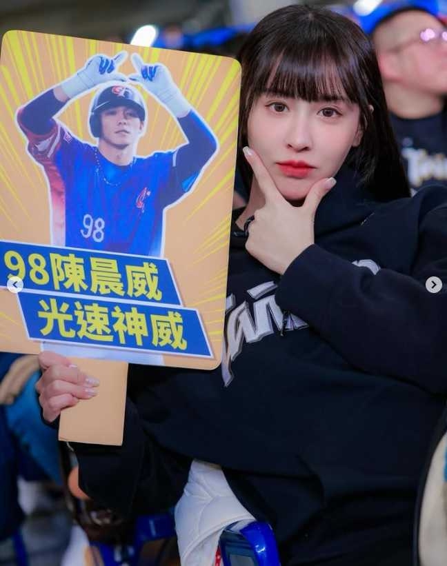 日前陳晨威赴日本出征世界棒球經典賽,太太Julia也愛相隨(圖/翻攝自JuliaIG)