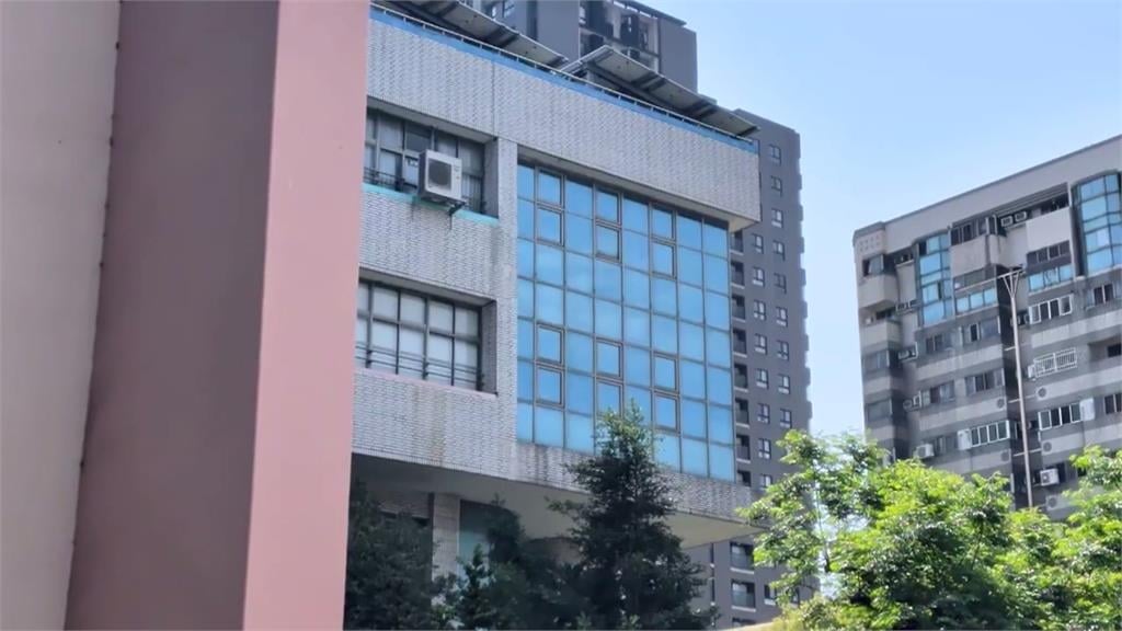 鬼哥...是你嗎？文心國小半夜　突廣播「地球上最浪漫的一首歌」