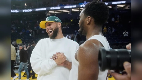 NBA(影)／大哥「咖哩大神」柯瑞即將回歸！勇士小將嗨翻天