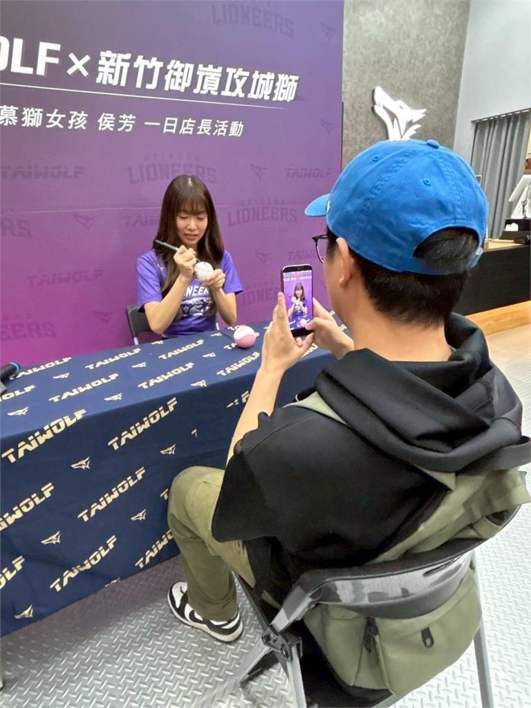 啦啦隊／「小侯幫」幫主駕到！超人氣女神侯芳現身大巨蛋嗨翻全場