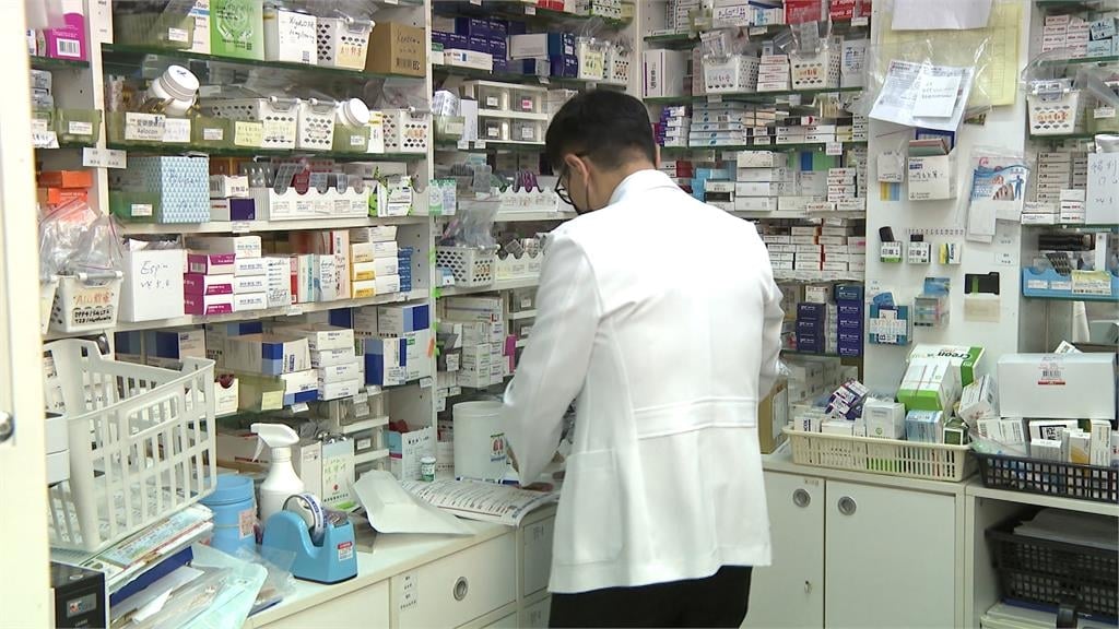 川普祭出１００％藥品關稅　行政院：台灣出口學名藥暫時豁免