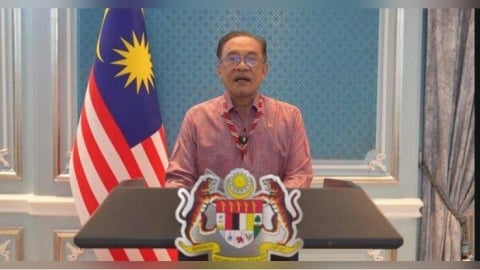 不敵油價飆升「每月燒300億」　馬來西亞政府：4/15起公務員居家辦公