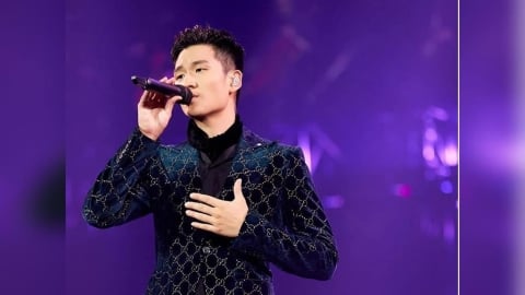 周興哲被問兵役「尷尬結巴」！經紀公司發聲：現階段無須入伍