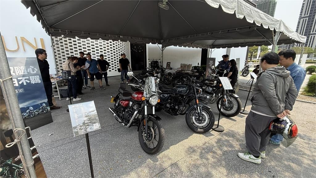 英國品牌重機進軍台灣  四天連假於高雄辦試乘會