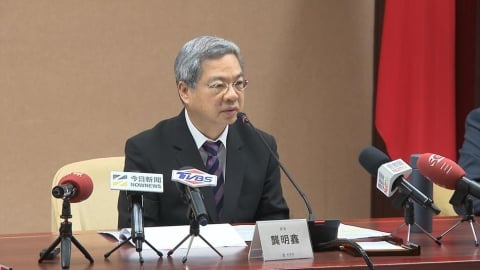 經濟部臨時記者會祭穩定措施！　每月增產5千噸塑膠袋、油價凍漲