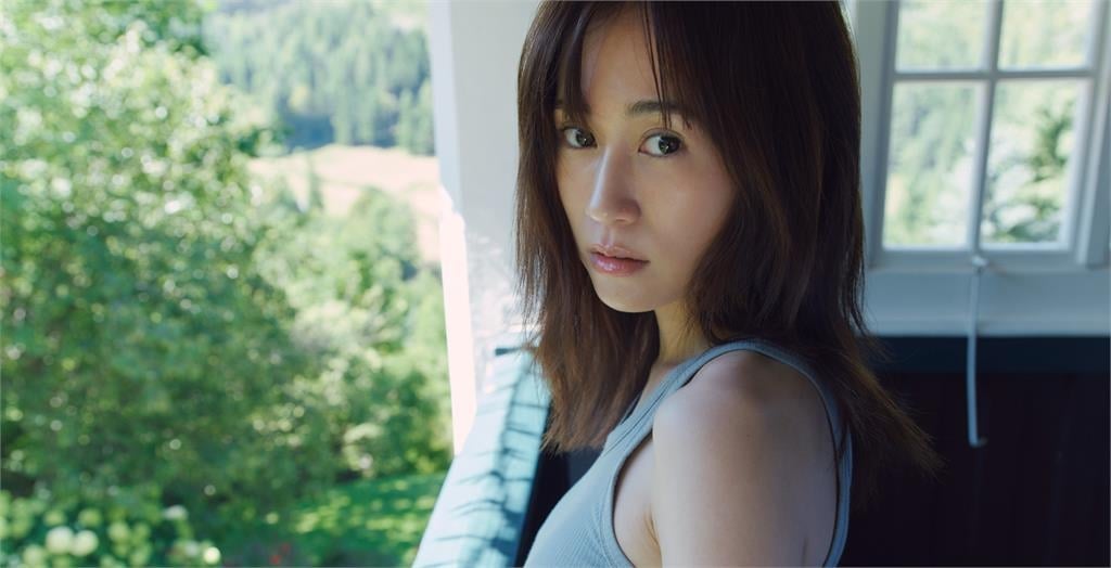 前田敦子大尺寫真「露黑森林」遭疑人工貼的！出版社鬆口：那是真的…