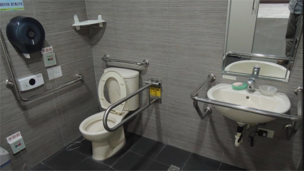 北捷廁所「15分鐘警報器」是都市傳說？網友揭隱藏版「大招」這功能救了很多人