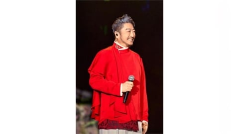 小蟲喜迎65歲拿敬老卡 開啟人生2.0圓夢計劃曝心願