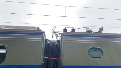 台鐵2列車集電弓受損停駛　宜蘭線雙向不通