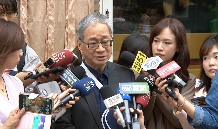 陽光女子微博轉統戰文還置頂　李遠：像老鼠被抓在手上玩