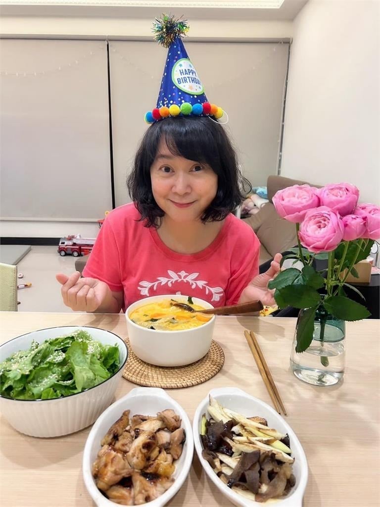 王月倒地撞頭急救「頭蓋骨1片遭摘」！最新近況曝光…醫揭搶命內幕：豆腐放硬盒子