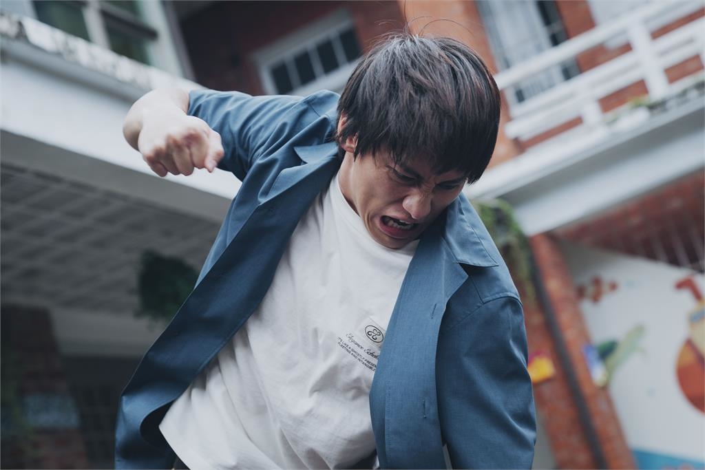 曾敬驊淪詐騙集團、洪君昊遭霸凌崩潰  《失樂園》三視角交織直問「誰是惡魔？」