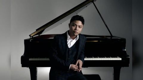 中職／統一獅劉芙豪、曾智偵「背號引退日」大場面！無人機燈光結合鋼琴秀亞太登場