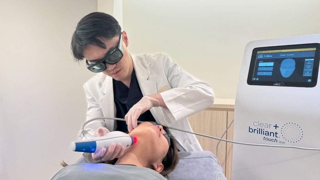 鳳凰光正式登台！搭配鳳凰電波「強強聯手」，打造緊緻養膚新美學