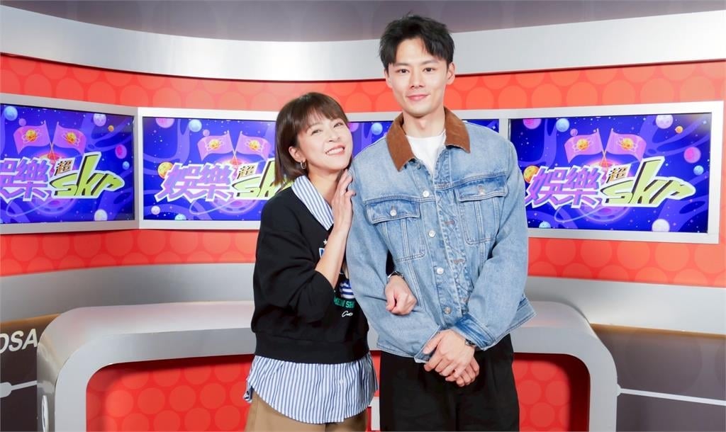 影／蘇晏霈、羅子惟登《娛樂超skr》 爆料接吻內幕：他緊張到親歪了