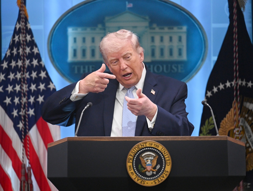 川普揚言「文明毀滅」驚動股市！「這國」急勸延後兩週　美股收盤低點反彈