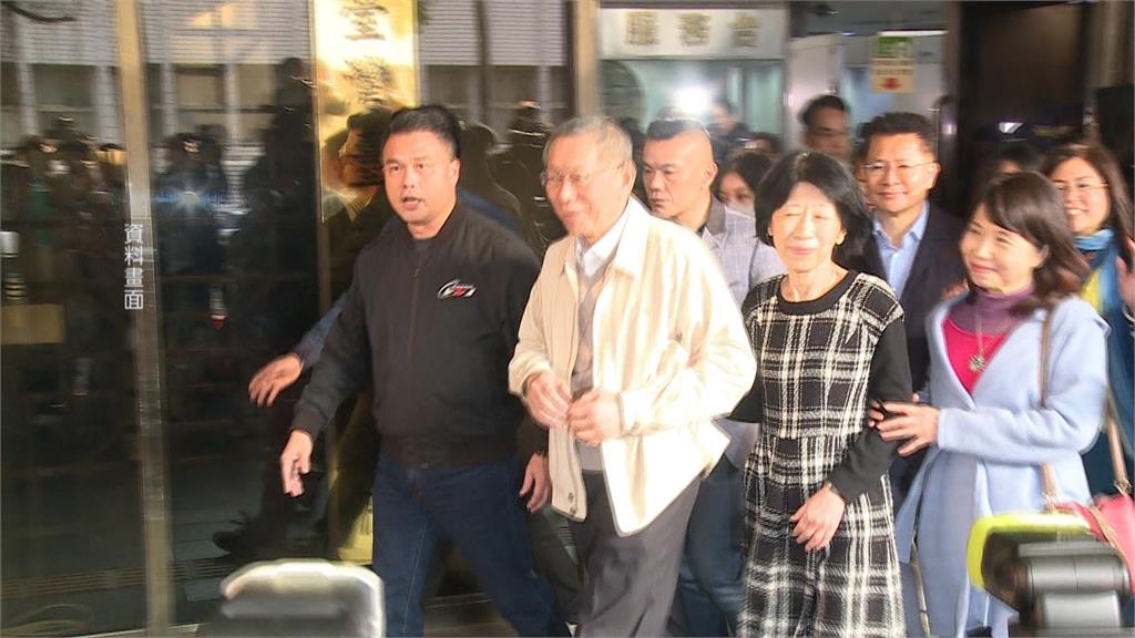 陳佩琪還原檢廉搜索「被當賤狗」　再爆家中搜出100本存摺