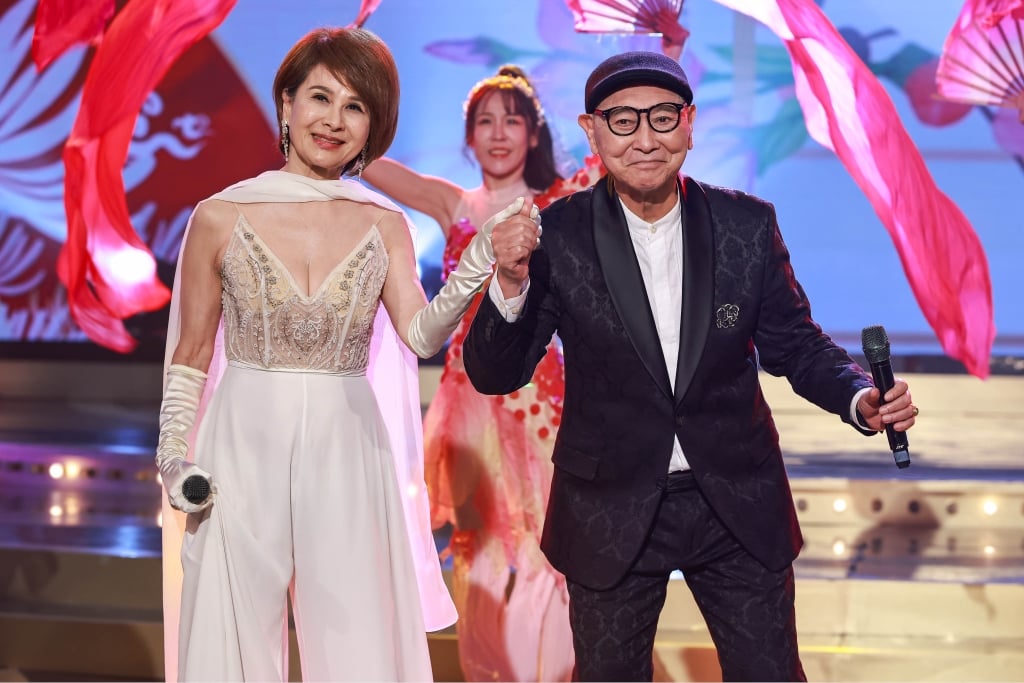 向娃靠一首歌賺進一棟房！白冰冰曝「口袋滿現金」驚人作秀日常