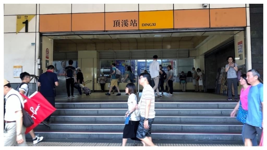 捷運車頭竟藏「神秘之門」一堆人不知！官方曝「真實用途」：希望永遠不要用到