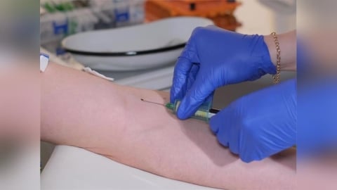 B肝帶原者能吃保健食品？營養師盤點「4大」傷肝成分、挑選「3原則」！