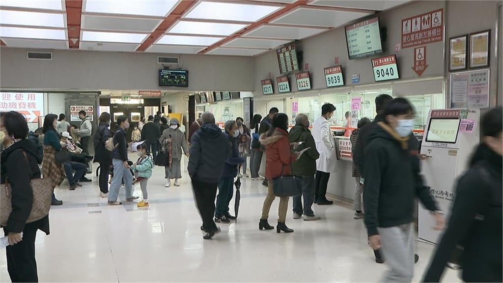 肺炎過後身體失控？50歲男突現「2000毫升」異常徵兆，竟是這病！