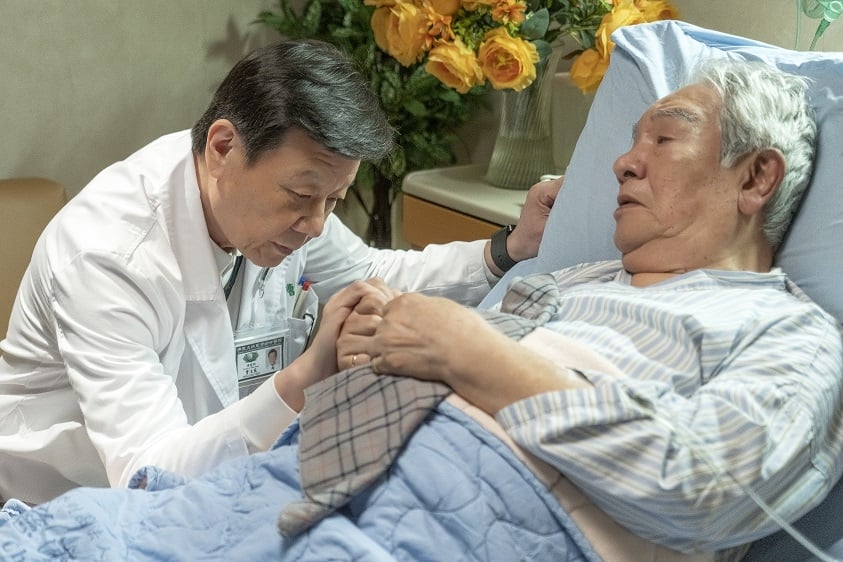 個管師不是朝九晚五？《你好，我是誰》劉秋滿崩潰邊緣　曹爸神金句成救命稻草