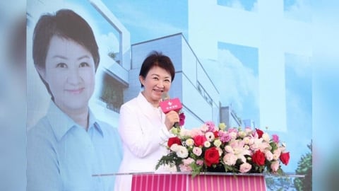 台中漢神洲際購物廣場開幕　盧秀燕：「鏡頭君」可分散人流