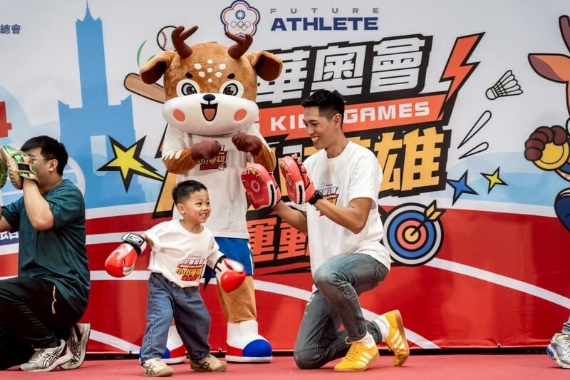 綜合／中華奧會「小小英雄運動會」首度南下高雄！郭婞淳力挺、陳傑攜子參加記者會