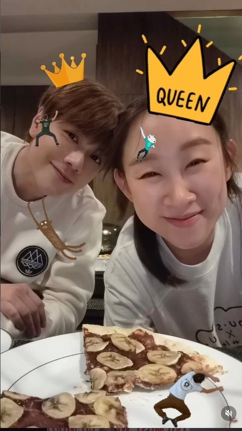 昔挺太陽花、傘運！港星突認錯「宣告赴中」退追一票好友…網嚇：有隱情