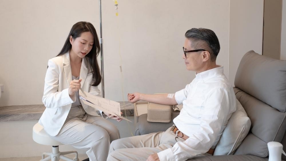 年輕族群睡眠負債危機：滑手機 vs 生理時鐘失調